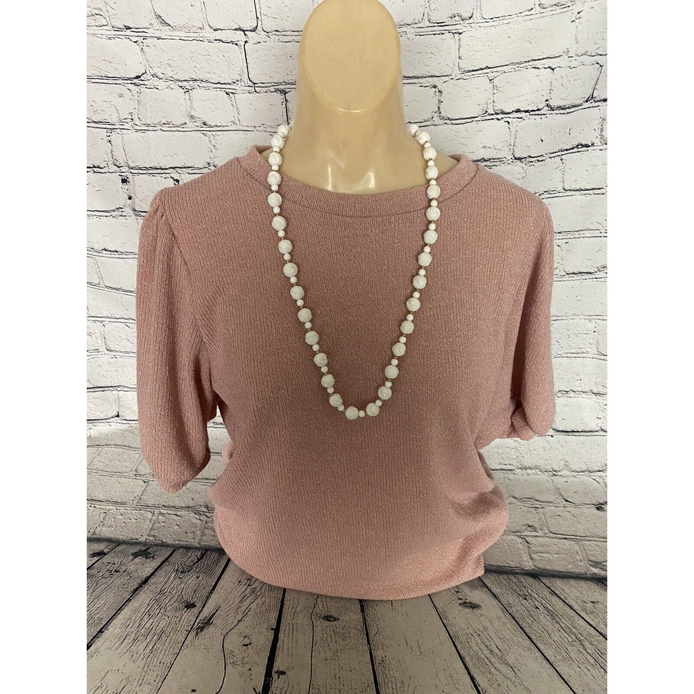 VTG 1983 Avon Bermuda Collection White Rose Motif Beaded Necklace Hidden Clasp